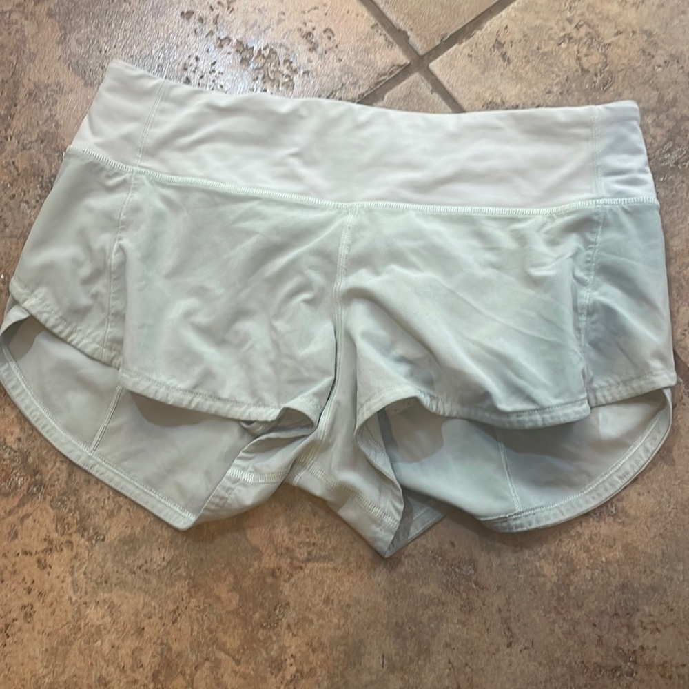 Lululemon Speed Up shorts- Mint